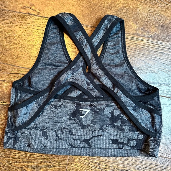 ❌SOLD❌Gymshark | Camo Seamless Sports Bra - Picture 4 of 5